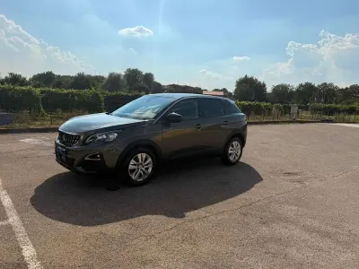 Usata Peugeot 3008 Active 131 CV (96 kW) 2019 Grigio SUV