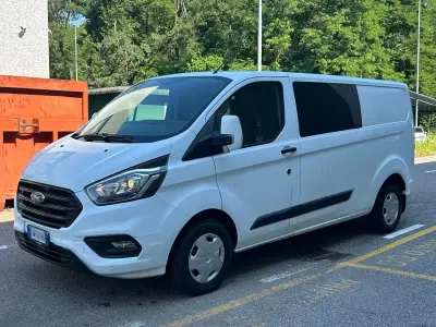 Usata Ford Transit Custom Titanium 131 CV (96 kW) 2019 Bianco Furgone