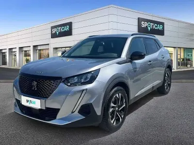 Usata Peugeot 2008 Allure 130 CV (95 kW) 2023 Grigio SUV