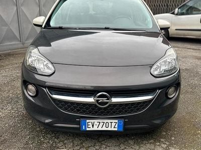 Usata Opel Adam 70 CV (51 kW) 2014 Grigio Utilitaria