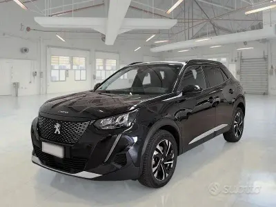 Usata Peugeot 2008 Allure 130 CV (95 kW) 2022 Nero SUV