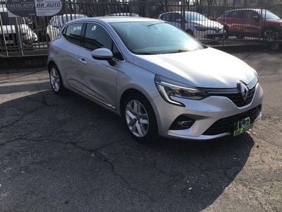 Usata Renault Clio IV Intens 101 CV (74 kW) 2019 Argento Berlina