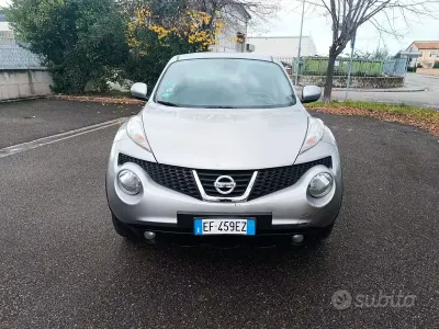 Usata Nissan Juke 117 CV (86 kW) 2011 Grigio SUV