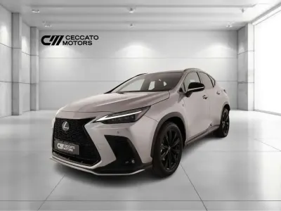 Usata Lexus NX200t Sport Line 243 CV (178 kW) 2022 Grigio SUV