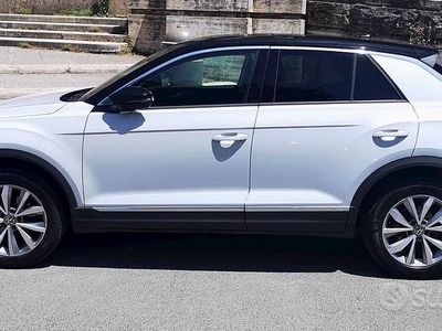 Usata VW T-Roc 150 CV (110 kW) 2020 Bianco SUV