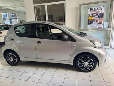 Usata Toyota Aygo Connect Style 2011 Argento Utilitaria