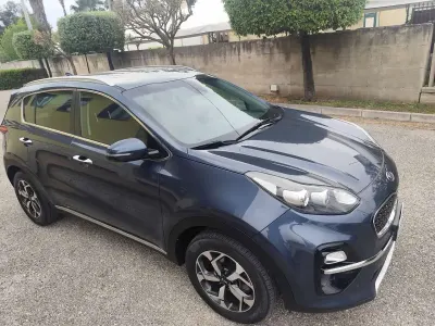 Usata Kia Sportage 116 CV (85 kW) 2019 Blu/azzurro SUV