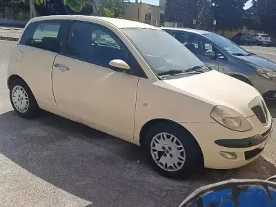 Usata Lancia Ypsilon 69 CV (50 kW) 2005 Utilitaria