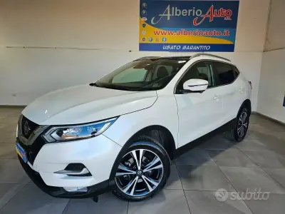 Usata Nissan Qashqai N-Connecta 116 CV (85 kW) 2020 Bianco SUV