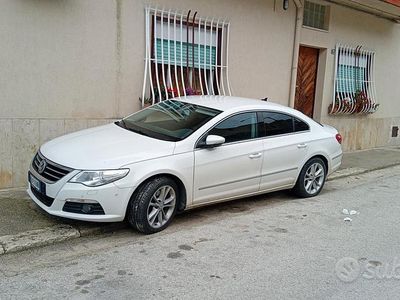 Usata VW Passat 140 CV (102 kW) 2010 Bianco Coupé