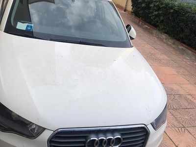 Usata Audi A1 Attraction 90 CV (66 kW) 2015 Bianco Utilitaria