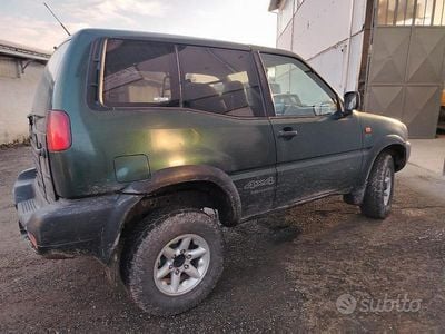 Usata Nissan Terrano 125 CV (91 kW) 1999 Verde SUV