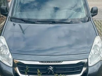 Gebraucht Peugeot Partner 109 PS (80 kW) 2017 Blau Van / Kleinbus