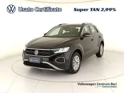 Usata VW T-Roc Life 116 CV (85 kW) 2025 Nero SUV