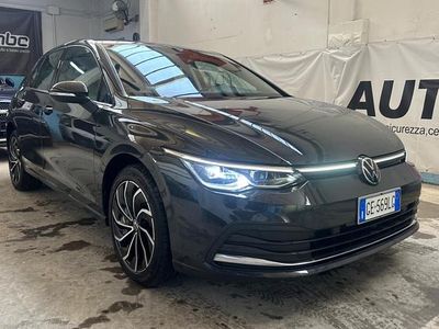 Usata VW Golf VIII Style 149 CV (109 kW) 2021 Grigio Berlina