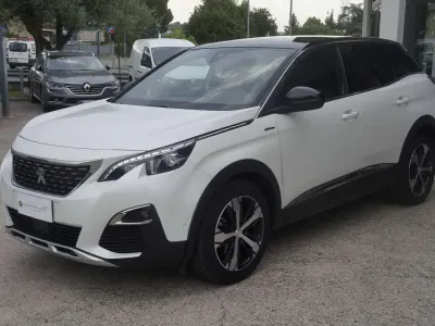 Usata Peugeot 3008 GT-line 131 CV (96 kW) 2018 Bianco madreperla SUV