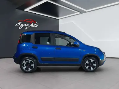 Usata Fiat Panda Cross Cross 69 CV (50 kW) 2023 Other Utilitaria