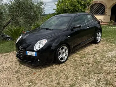 Usata Alfa Romeo MiTo Distinctive 90 CV (66 kW) 2009 Nero Utilitaria