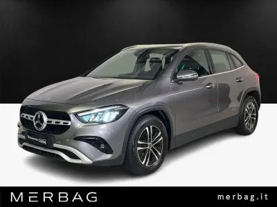 Usata Mercedes GLA180 Advanced 116 CV (85 kW) 2023 Grigio SUV