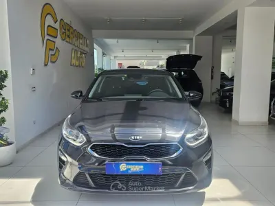 Usata Kia Ceed Style 136 CV (100 kW) 2022 Nero Utilitaria