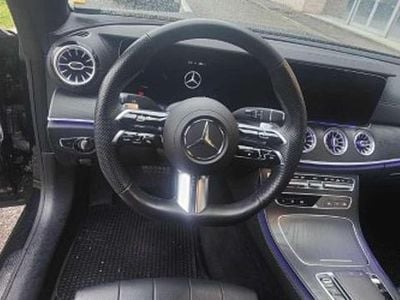 Usata Mercedes E300 Premium Plus 265 CV (194 kW) 2023 Coupé