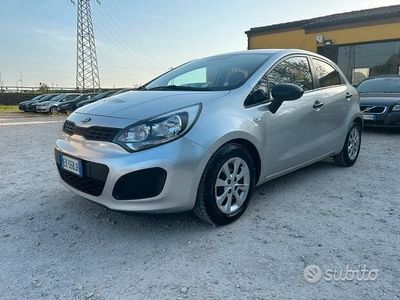 usata Kia Rio 1.2 85Cv OK NEOPATENTATI GARANTITA