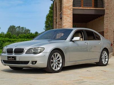 Usata BMW 745 299 CV (219 kW) 2005 Grigio Berlina