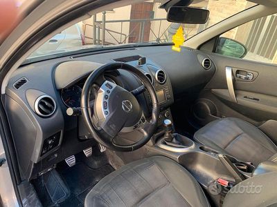 Usata Nissan Qashqai 110 CV (80 kW) 2012 Grigio SUV