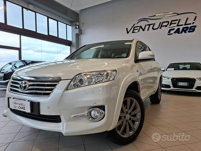 Usata Toyota RAV4 Style 150 CV (110 kW) 2013 Bianco SUV