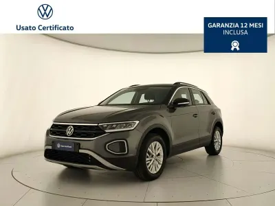 Usata VW T-Roc Life 150 CV (110 kW) 2025 Grigio SUV