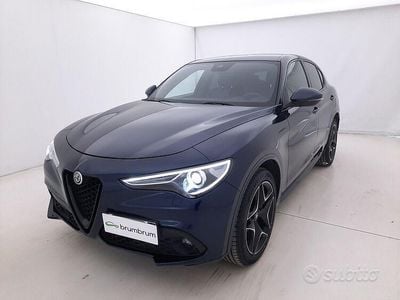 Usata Alfa Romeo Stelvio Veloce 209 CV (153 kW) 2021 Blu SUV