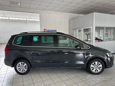 Usata VW Sharan Comfortline 140 CV (102 kW) 2015 Grigio Monovolume
