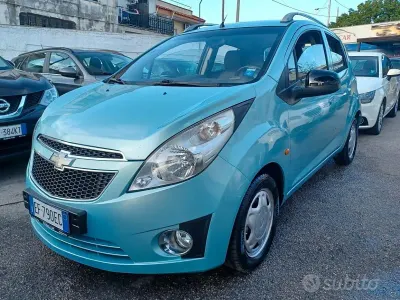 Usata Chevrolet Spark 68 CV (50 kW) 2011 Verde Utilitaria