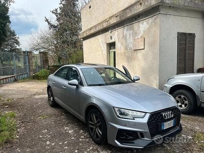 Usata Audi A4 190 CV (139 kW) 2017 Grigio Berlina