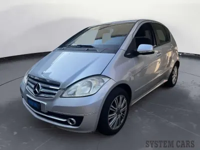 Usata Mercedes A160 Avantgarde 95 CV (69 kW) 2010 Argento Monovolume