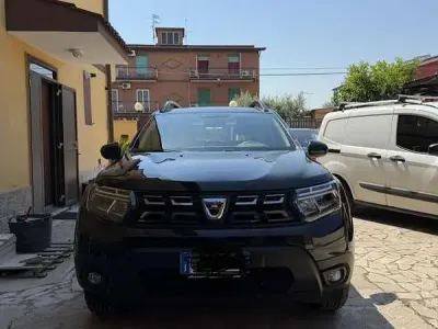Usata Dacia Duster Prestige 101 CV (74 kW) 2021 Nero SUV