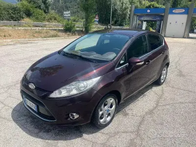 Usata Ford Fiesta Titanium 67 CV (49 kW) 2009 Utilitaria
