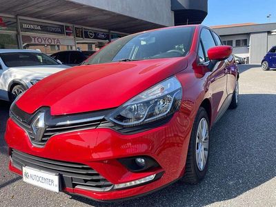 Second-hand Renault Clio IV Zen 90 CP (66 kW) 2016 Roșu Berlinǎ