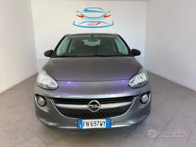 Usata Opel Adam Rocks Rocks 70 CV (51 kW) 2018 Grigio Utilitaria