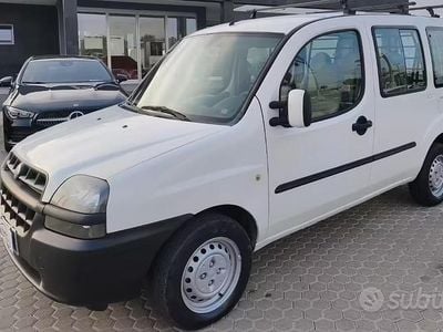 Usata Fiat Doblò 104 CV (76 kW) 2005 Bianco Monovolume