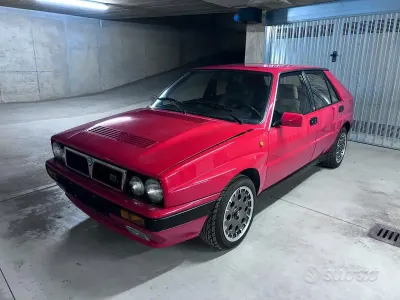 Usata Lancia Delta 196 CV (144 kW) 1989 Rosso Utilitaria