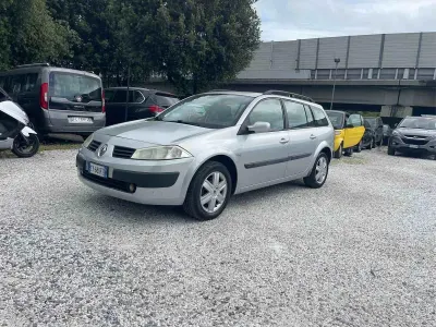 Usata Renault Mégane GrandTour 106 CV (77 kW) 2006 Grigio Station wagon