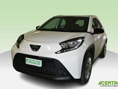 Usata Toyota Aygo Active 72 CV (52 kW) 2025 Bianco