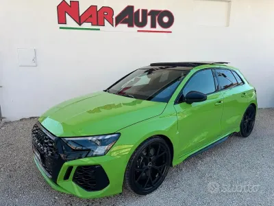 Usata Audi RS3 Ambiente 400 CV (294 kW) 2024 Verde Berlina