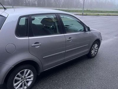 Usata VW Polo 75 CV (55 kW) 2008 Grigio Utilitaria