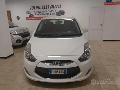 Usata Hyundai ix20 90 CV (66 kW) 2012 Bianco Utilitaria