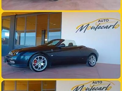 Usata Alfa Romeo Spider 150 CV (110 kW) 1996 Nero Cabrio