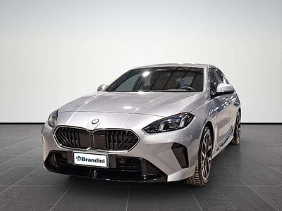 Grigio Usata 2024 BMW 118 M Sport Utilitaria | 33.368 € (Buon prezzo)