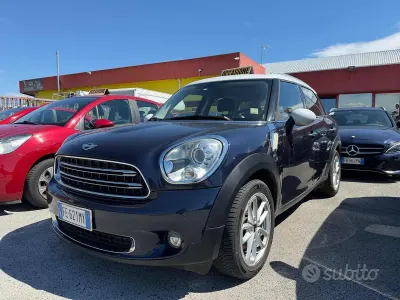 Usata Mini Cooper D Countryman 111 CV (81 kW) 2016 Bluazzurro SUV