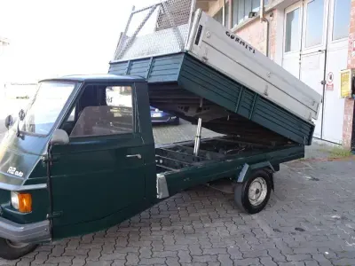 Usata Piaggio APE 14 CV (10 kW) 1998 Verde